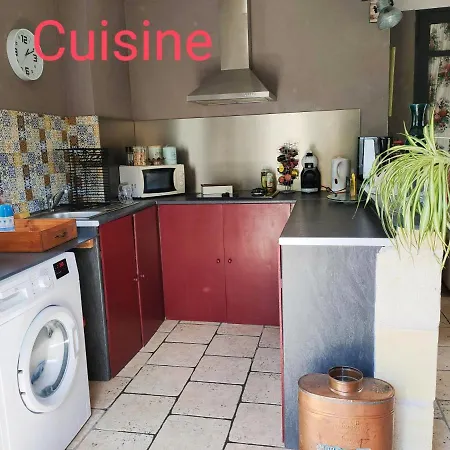 Bed & Breakfast Et Peyroutas 