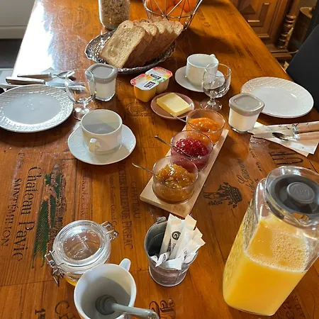Bed & Breakfast Et Peyroutas 