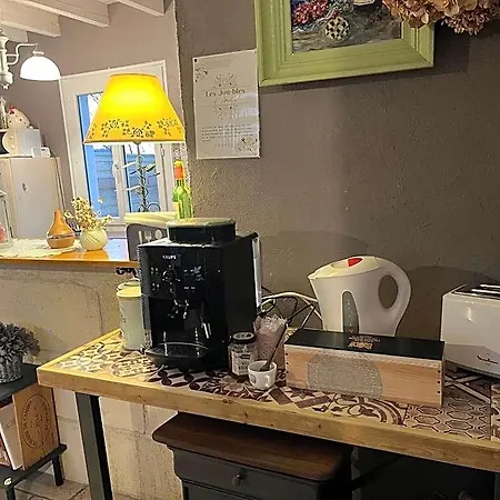 Bed & Breakfast Et Peyroutas 